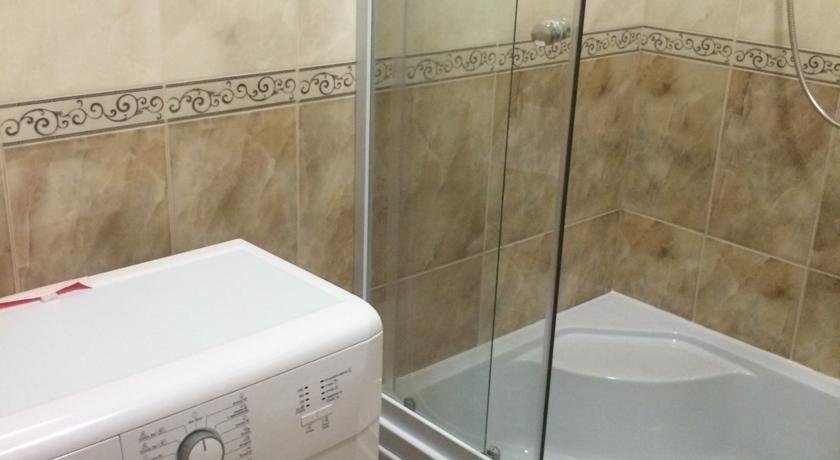 Апартаменты Apartment on Senyavina Севастополь-13